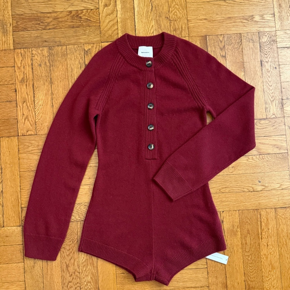 New-Reformation 
Wynn Cashmere Romper - Picture 5 of 11